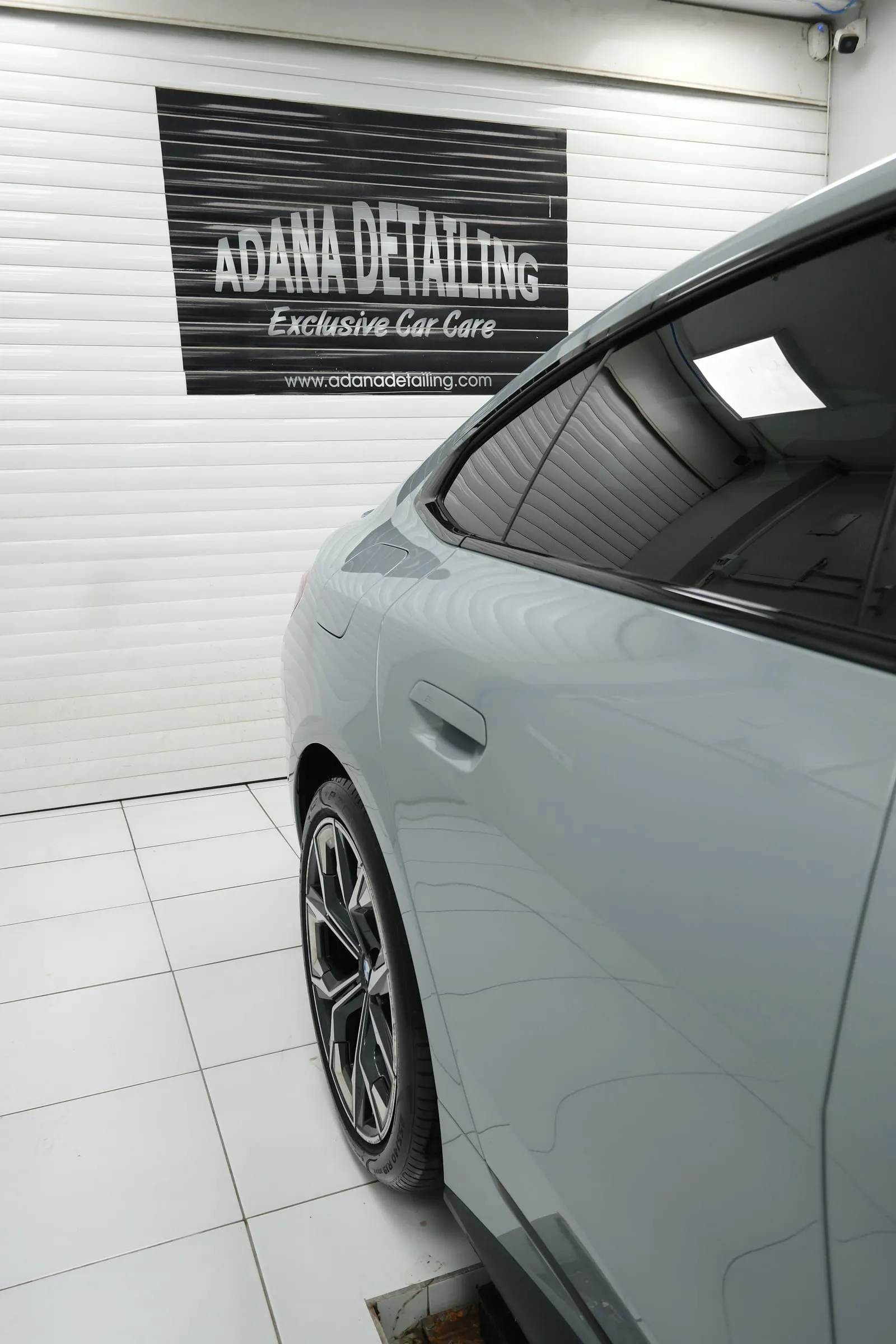 BMW — arka üç-çeyrek PPF kaplama