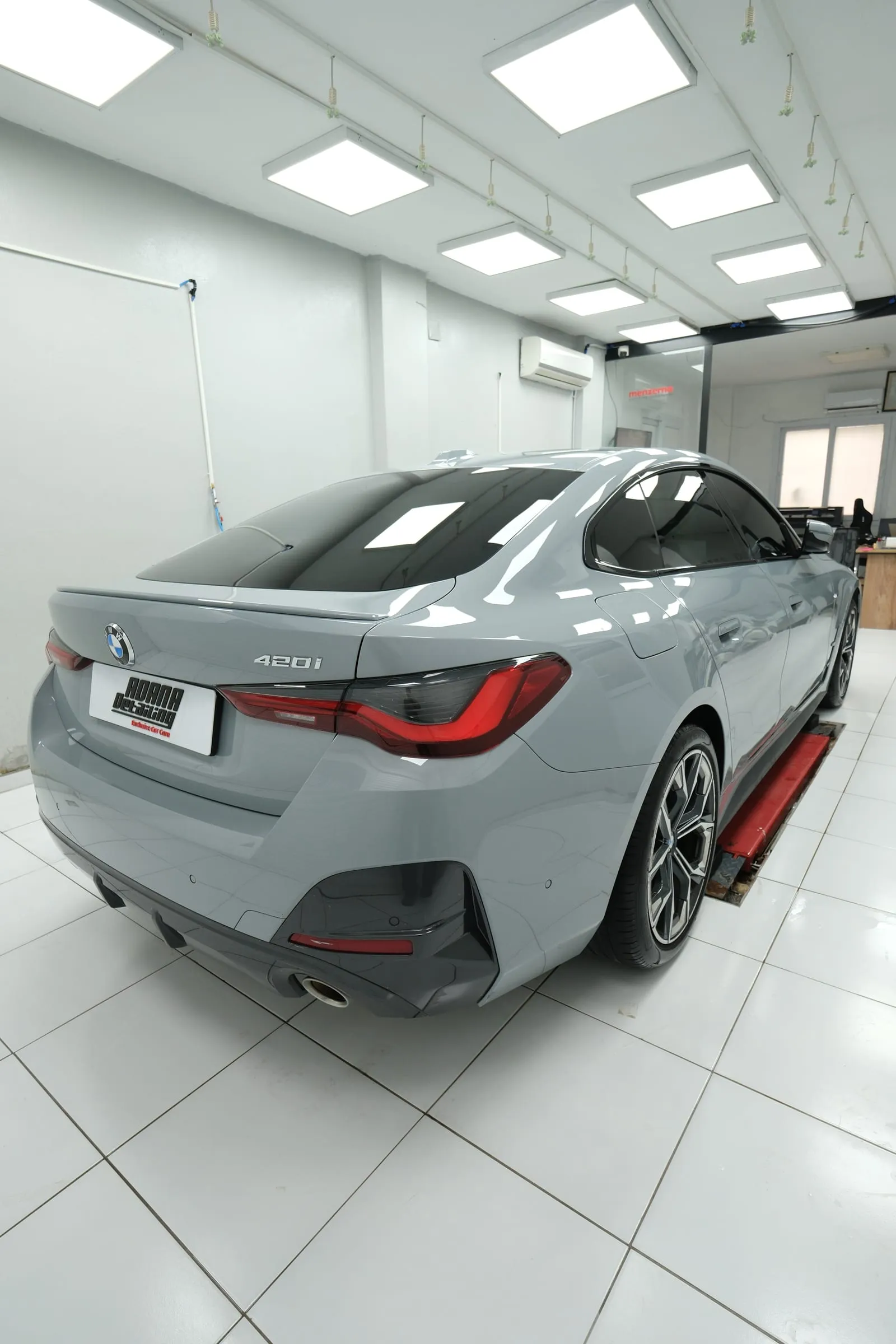 BMW — yan profil PPF detayı